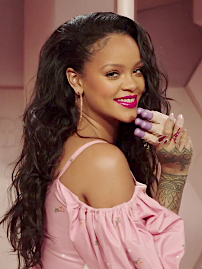 Rihanna Announced Fenty Hair With the Cutest Little Pixie Cut 
